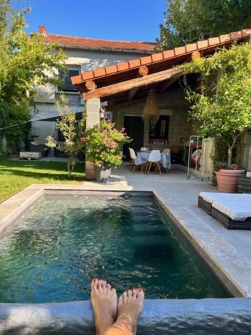 Holiday home Mas De Avec Piscine Dans Son Cocon De Verdure - Esprit Industriel