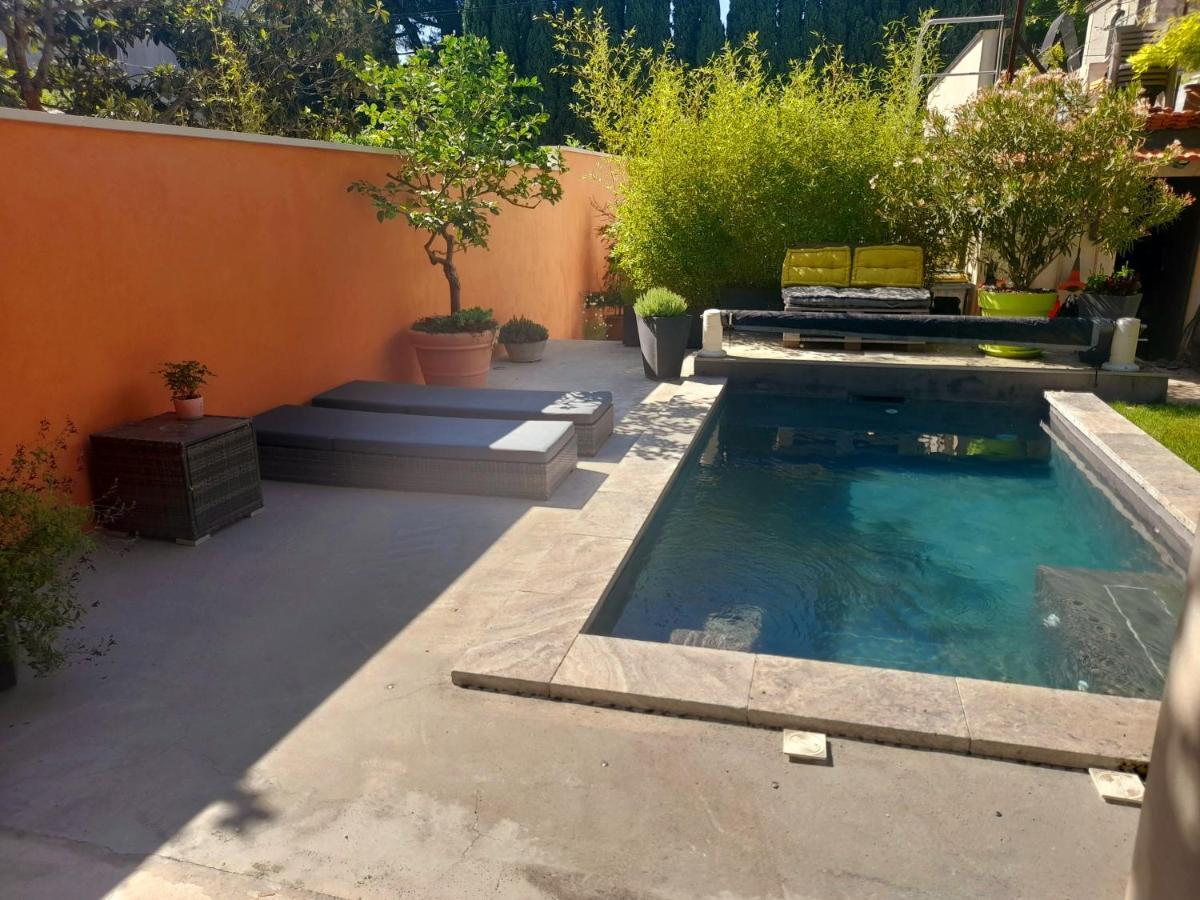 Mas De Avec Piscine Dans Son Cocon De Verdure - Esprit Industriel Holiday home Carpentras